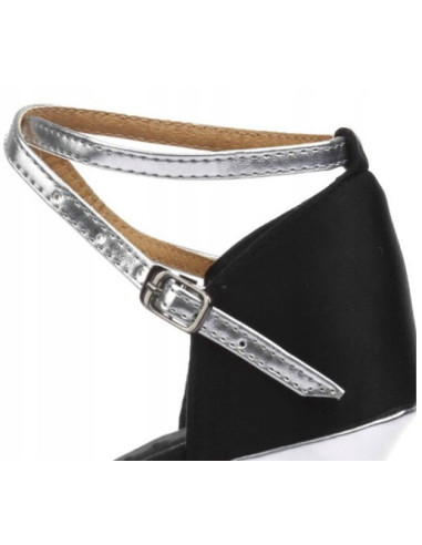 BUTY DO TAŃCA TOWARZYSKIEGO TANECZNE 7cm SREBRNE
