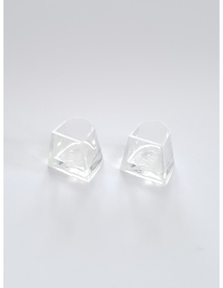 NAKŁADKI OCHRONNE NA OBCASY OCHRANIACZE