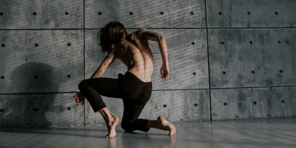 Rodzaje tańca współczesnego – przegląd stylów i technik