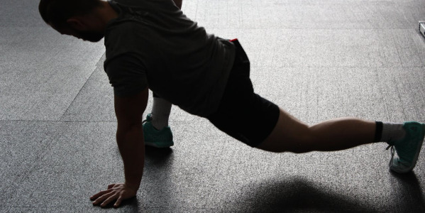 Ćwiczenia elongacyjne – czym są i dlaczego warto je wykonywać