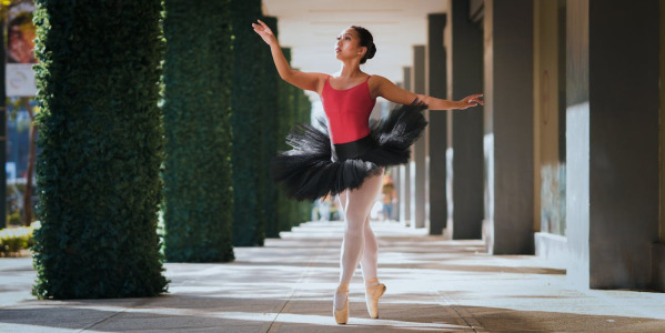 Obrót w tańcu – jak się kręcić bez utraty równowagi