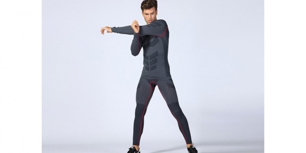 Bielizna termiczna a ubrania termoaktywne – jakie są różnice?