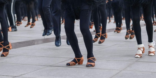 Wygodne buty na wesele do tańca – porady dla kobiet