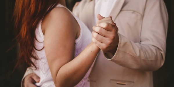 Luz na parkiecie? To możliwe! Poznaj taniec użytkowy!